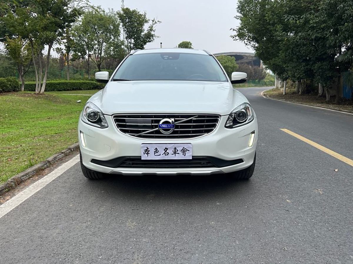 2015年10月沃爾沃 XC60  2016款 T5 AWD 智遠(yuǎn)版