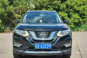 奇駿 日產(chǎn) 2.0L CVT七座舒適版 2WD