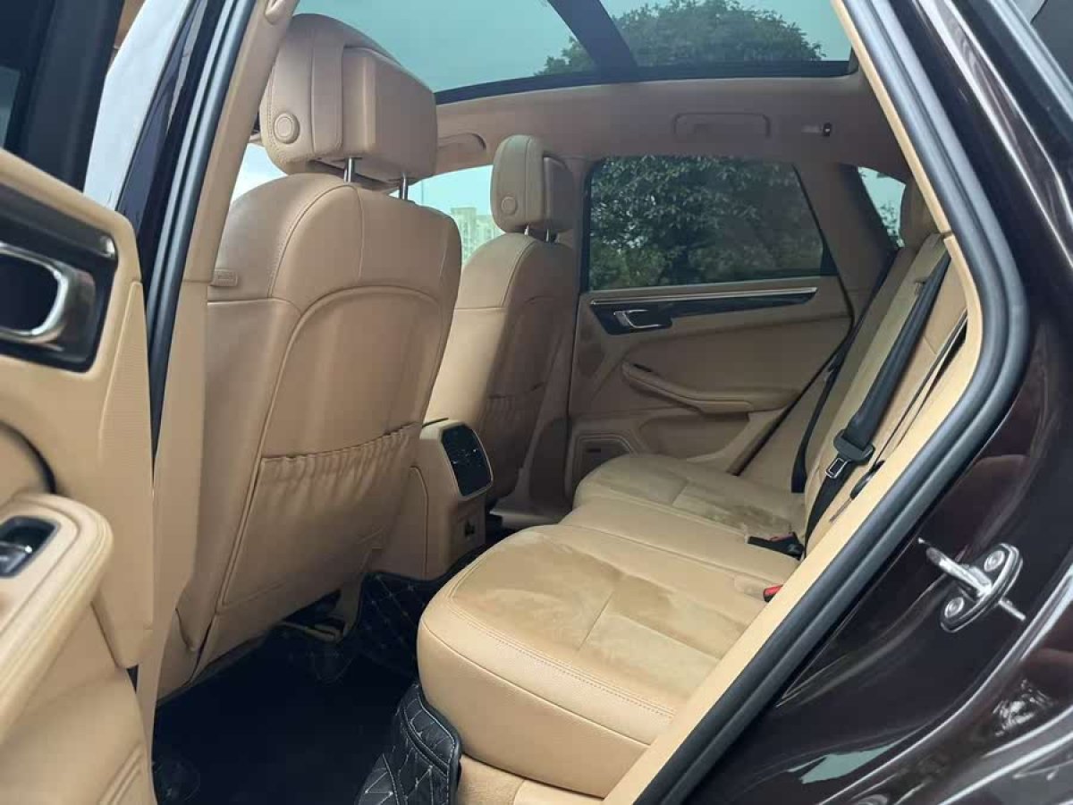 保時(shí)捷 Macan  2014款 Macan 2.0T圖片