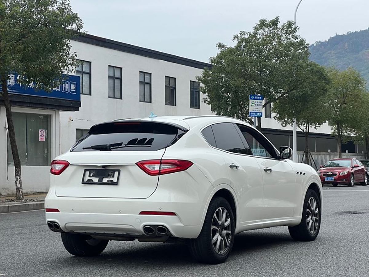 瑪莎拉蒂 Levante  2020款 3.0T 標準版圖片