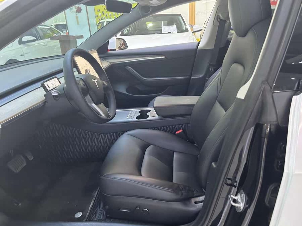特斯拉 Model 3  2022款 后輪驅動版圖片