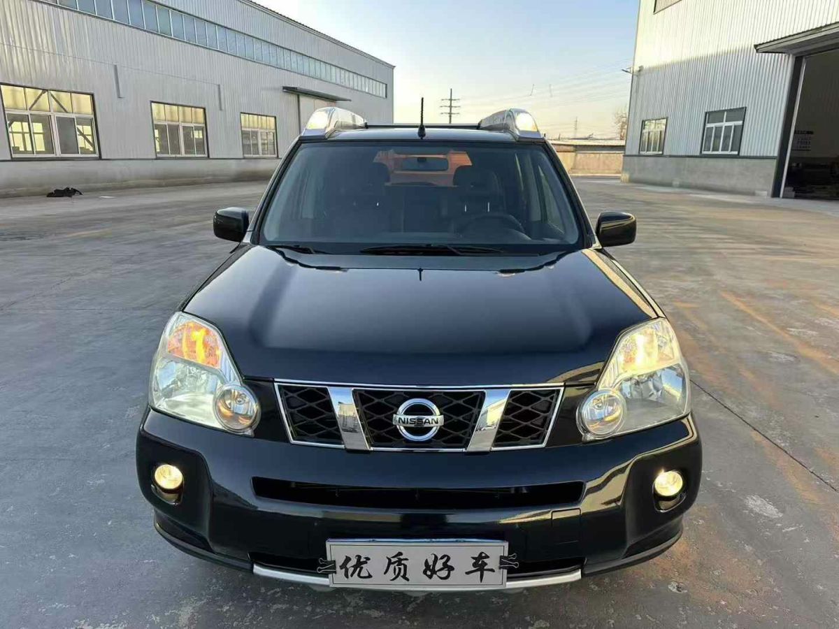 日產(chǎn) 奇駿  2010款 2.0L CVT舒適版 4WD圖片