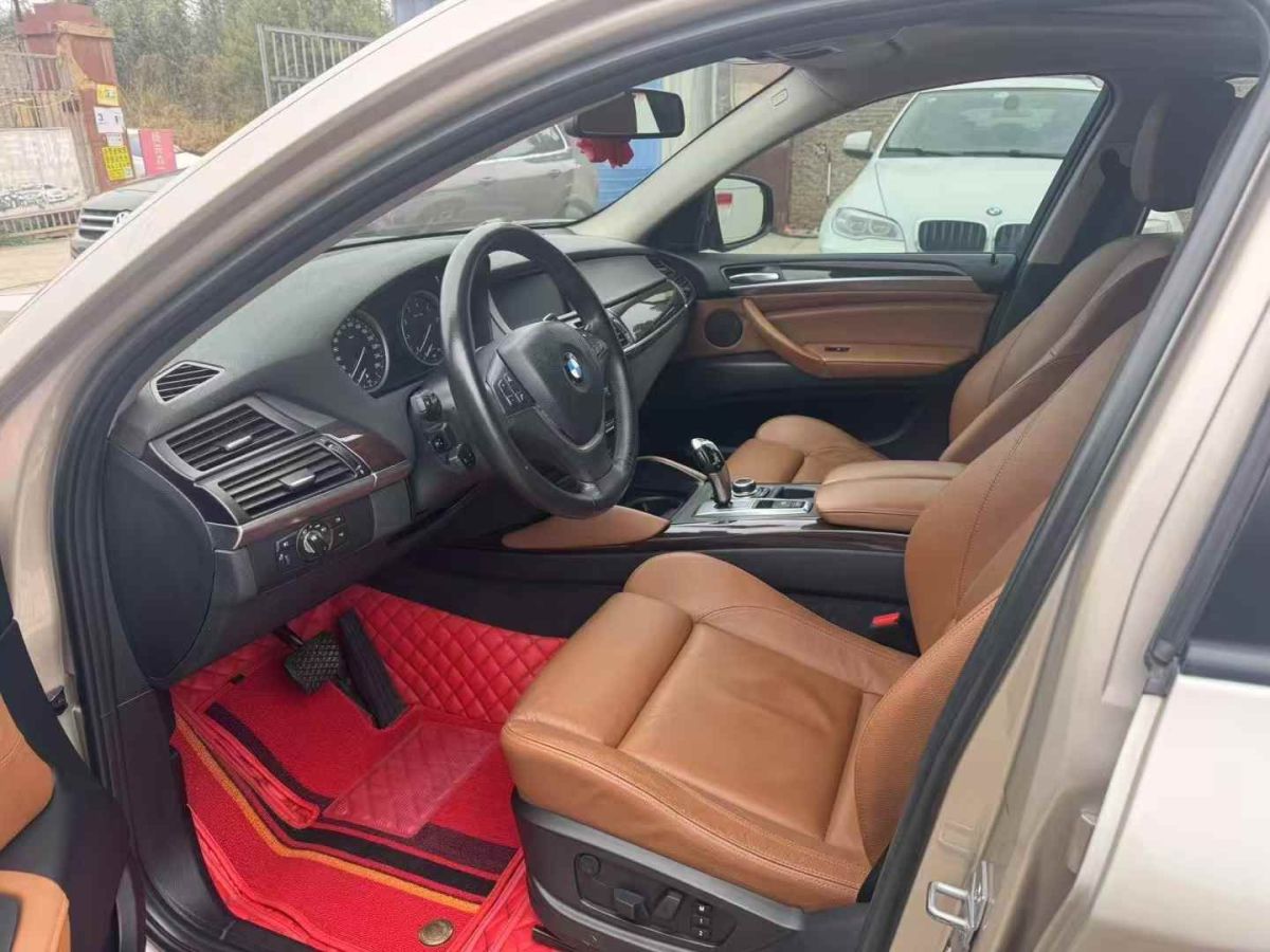 寶馬 寶馬X6  2014款 xDrive35i 運(yùn)動(dòng)型圖片