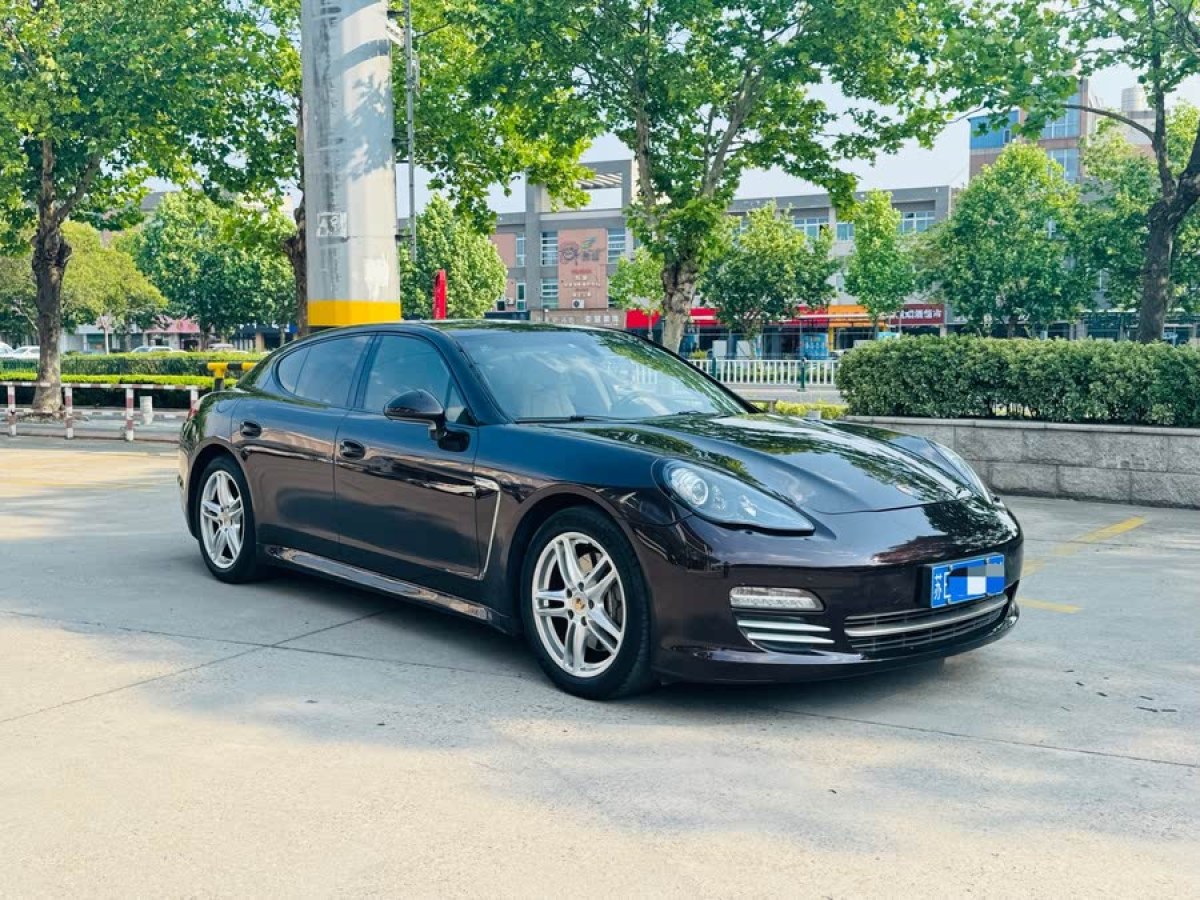 保時(shí)捷 Panamera  2013款 Panamera 4 Platinum Edition 3.6L圖片