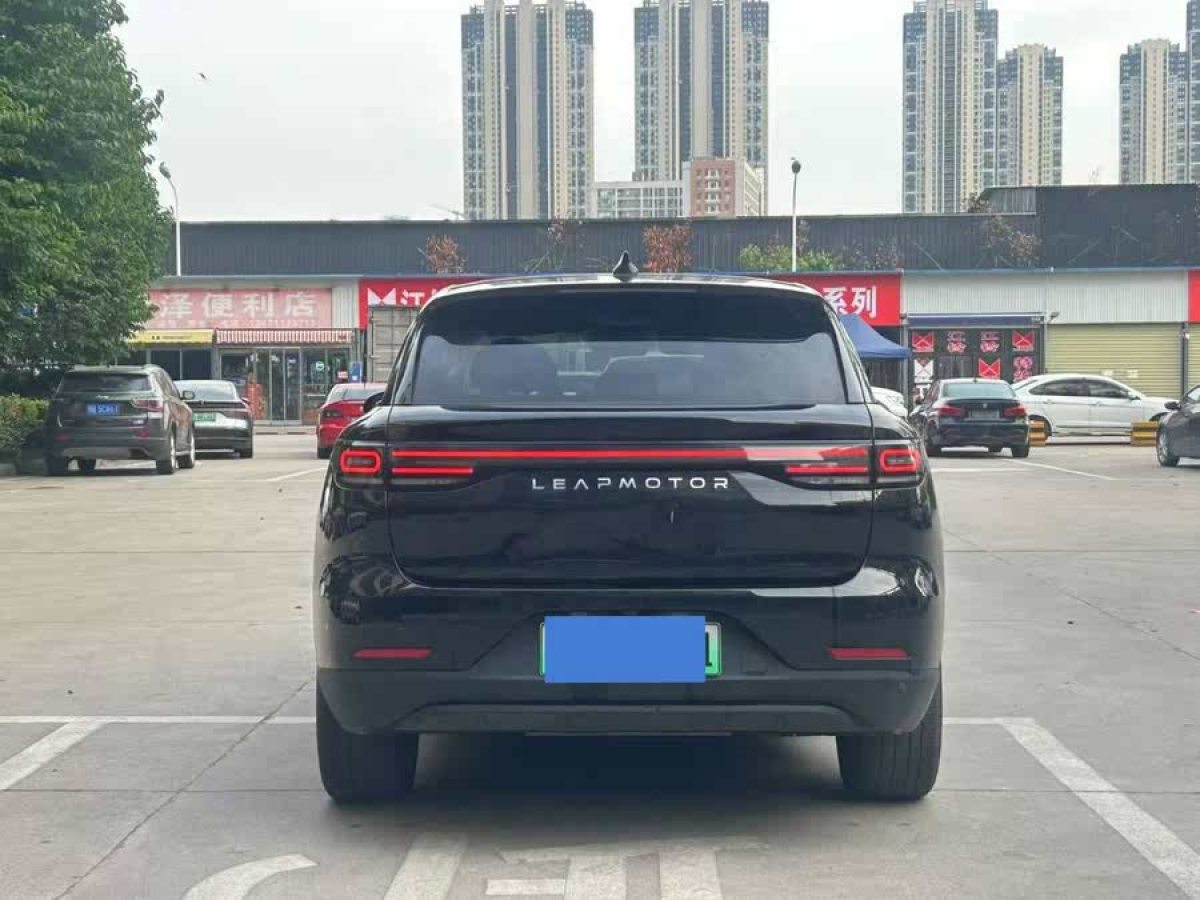 零跑 零跑C11  2024款 增程 200智享版圖片