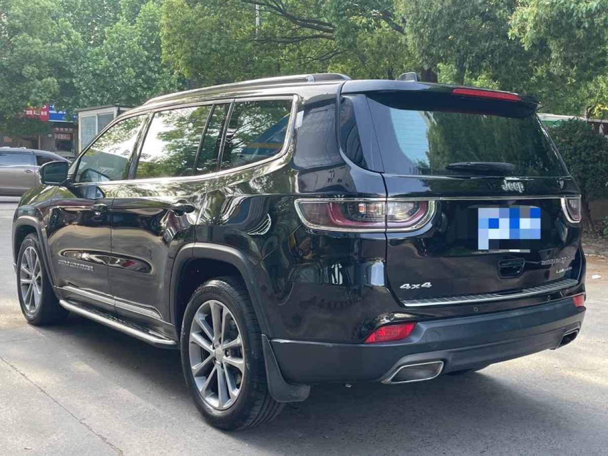 Jeep 大指揮官  2018款 2.0T 四驅(qū)臻享版 國VI圖片