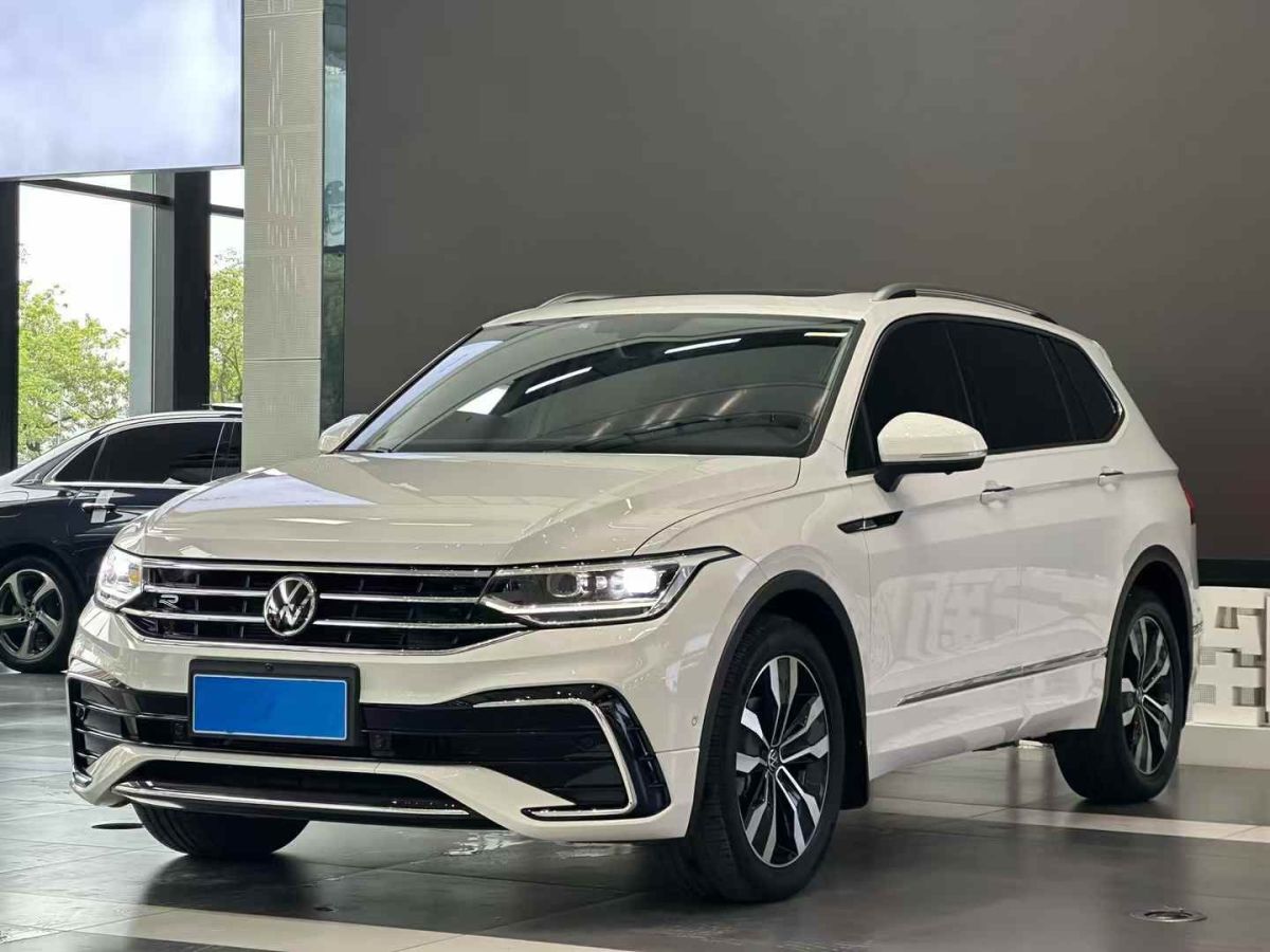 大眾 途觀X  2022款 330TSI 兩驅(qū)尊崇旗艦版圖片
