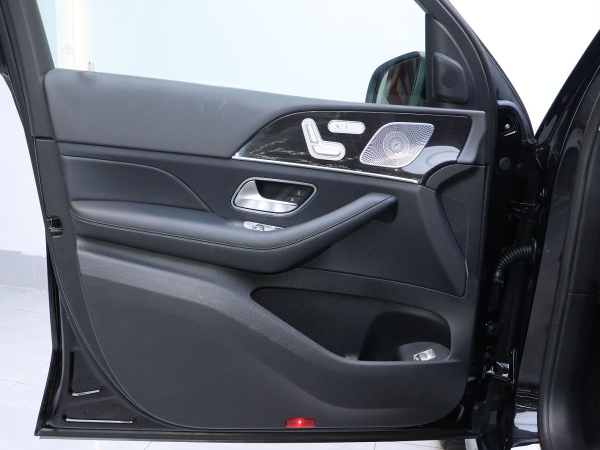 2019年9月奔驰 奔驰GLE  2020款  GLE 350 4MATIC 时尚型