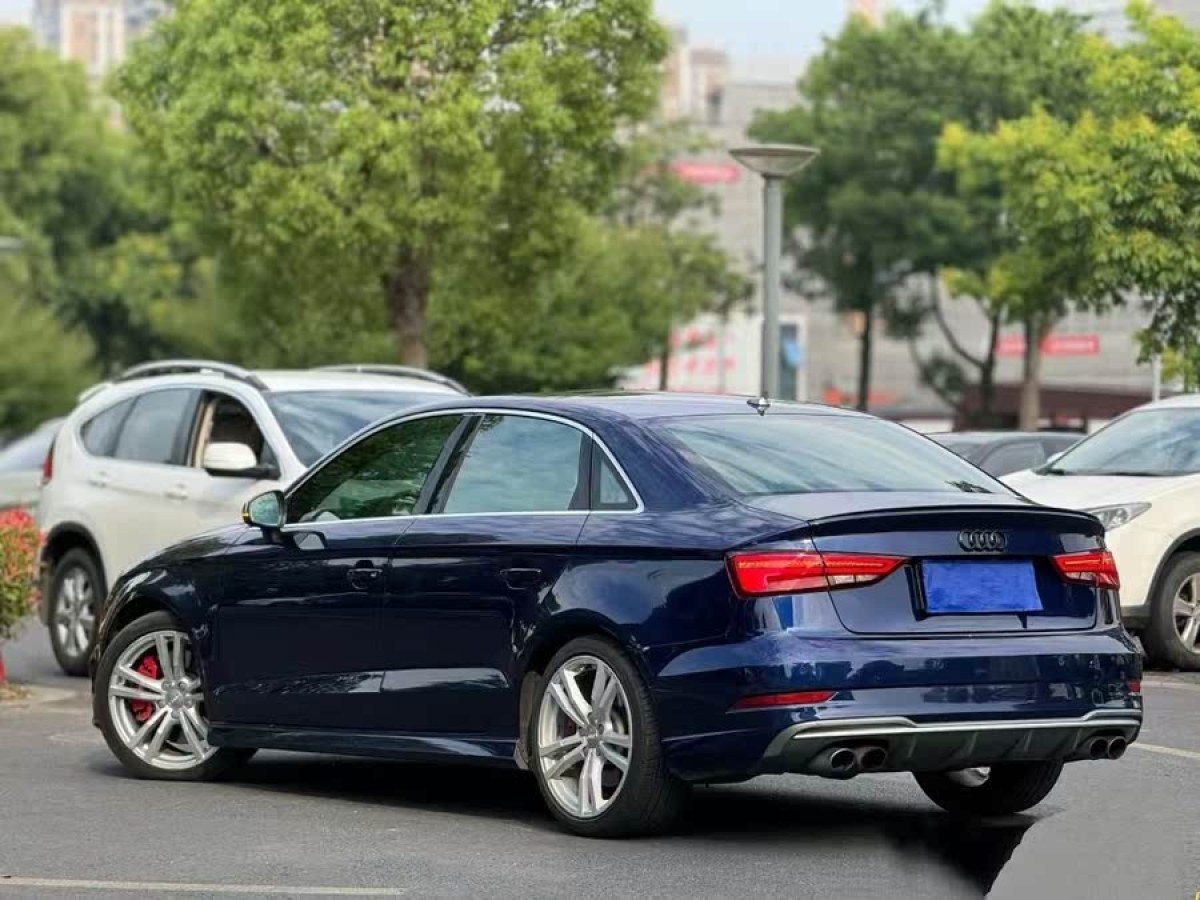奧迪 奧迪S3  2017款 改款 S3 2.0T Limousine圖片
