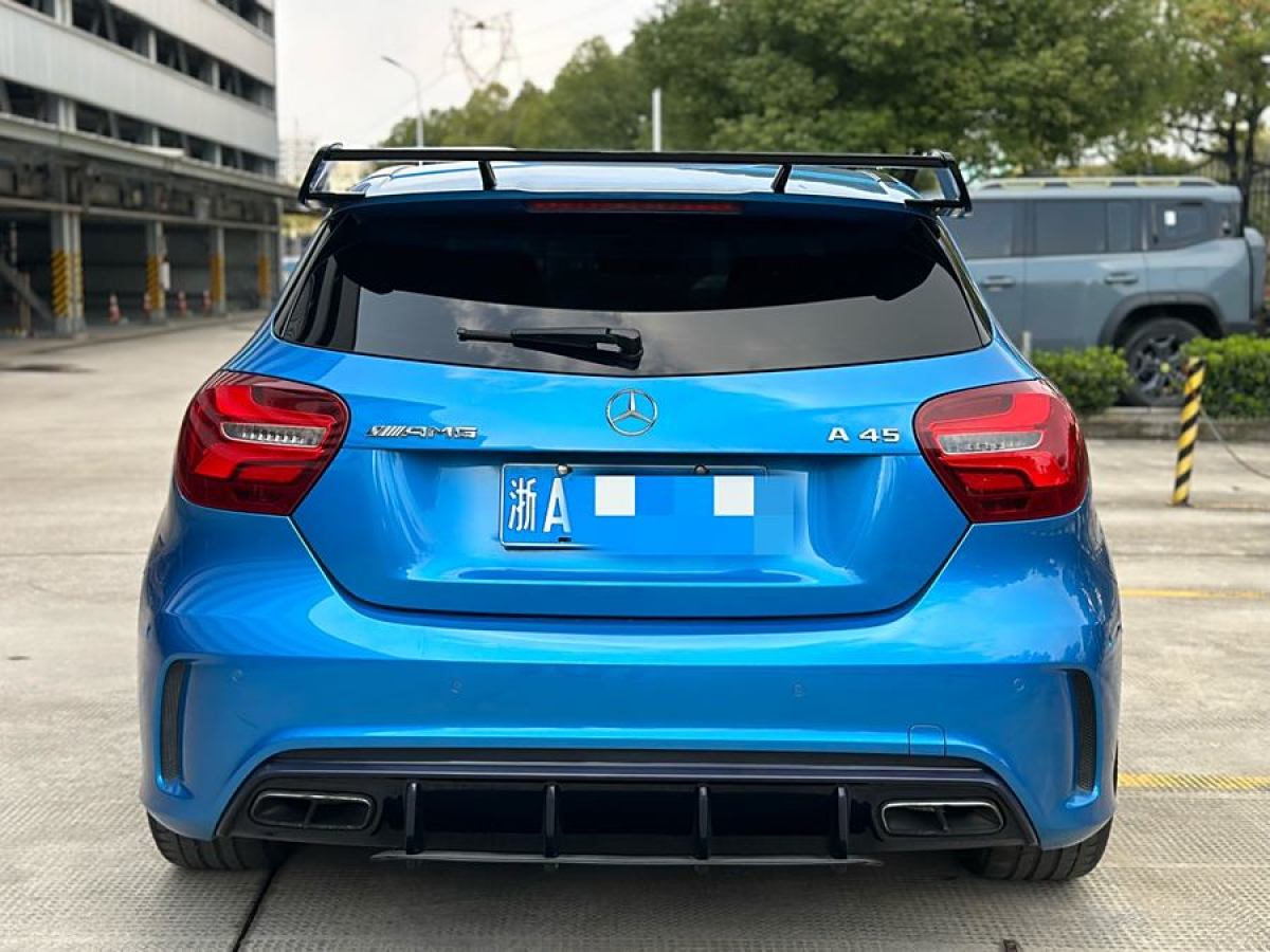 2018年1月奔馳 奔馳A級AMG  2017款 改款 AMG A 45 4MATIC