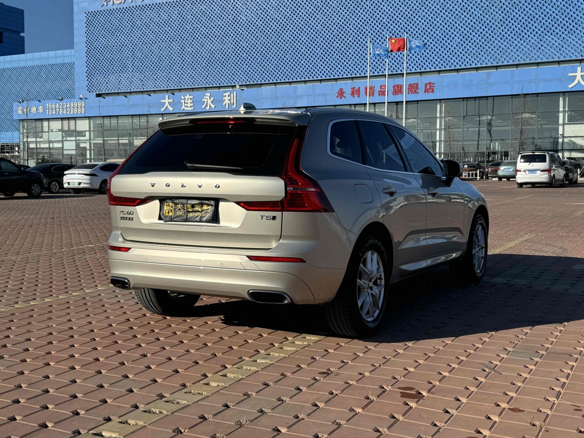 沃爾沃 XC60  2019款  T5 四驅(qū)智逸版 國VI圖片