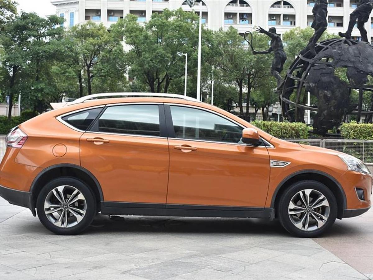 納智捷 優(yōu)6 SUV  2014款 1.8T 時(shí)尚型圖片