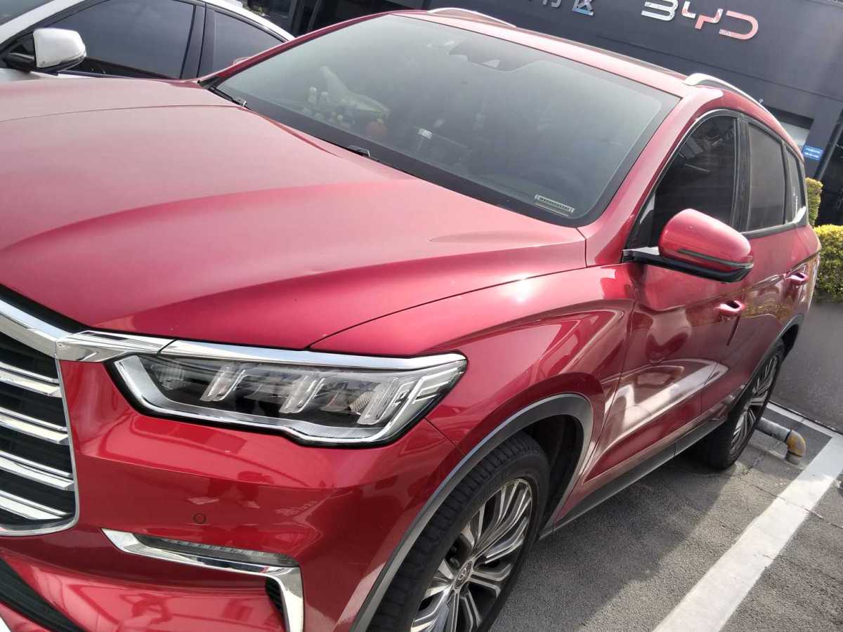 比亞迪 宋Pro新能源  2019款 DM 1.5T 四驅(qū)性能版旗艦型圖片