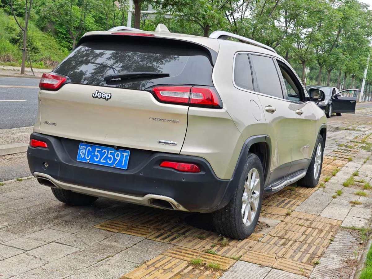 Jeep 自由光  2015款 2.4L 精英版圖片