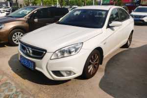 D50 北汽紳寶 1.5L 手動(dòng)舒適超值導(dǎo)航版