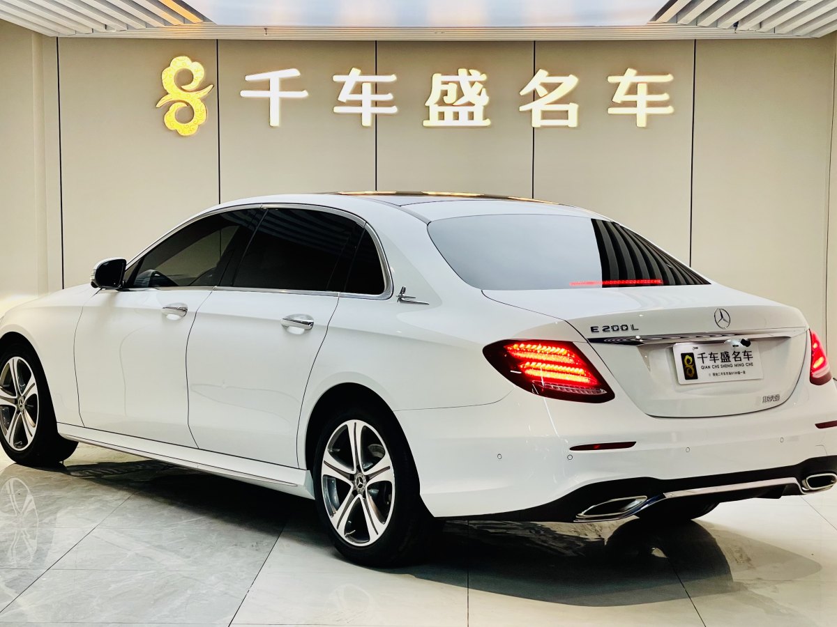 奔馳 奔馳E級(jí)  2018款 改款 E 200 L 運(yùn)動(dòng)型圖片