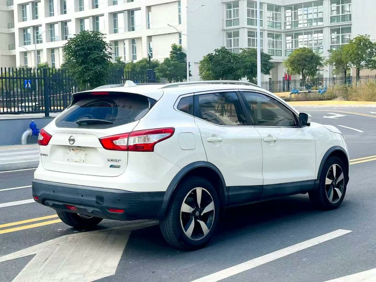 日產(chǎn) 逍客  2016款 2.0L CVT豪華版圖片