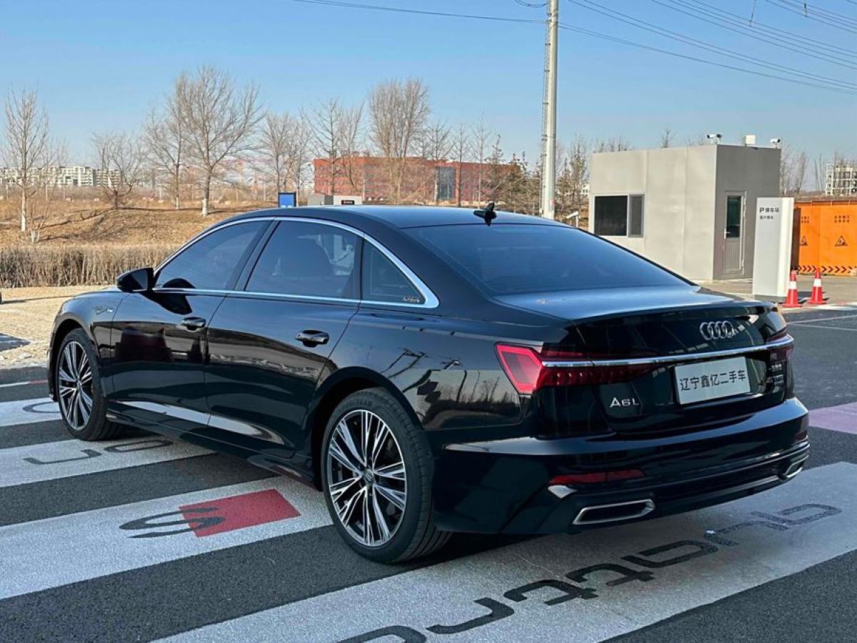 奧迪 奧迪A6L  2019款 45 TFSI quattro 臻選動感型圖片