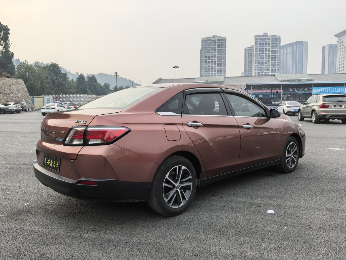 啟辰 D60  2018款 1.6L CVT智聯(lián)豪華版圖片