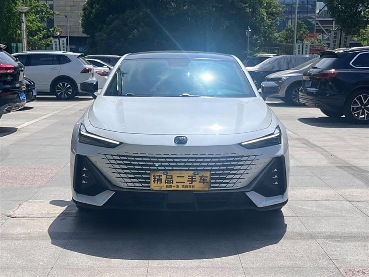 2022年7月長(zhǎng)安 長(zhǎng)安UNI-V  2022款 1.5T 卓越型