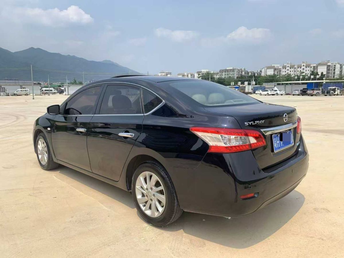 日產(chǎn) 軒逸 圖片