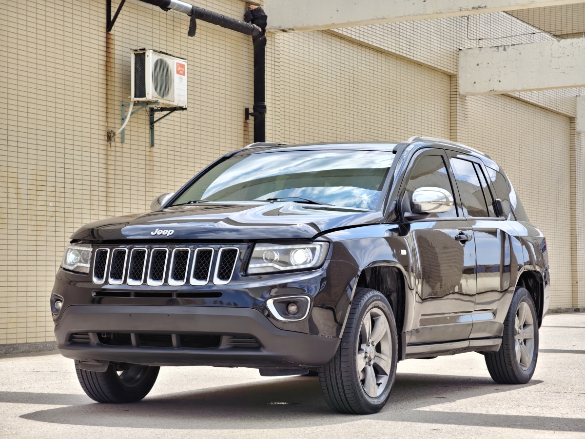 Jeep 指南者  2014款 改款 2.4L 四驅舒適版圖片