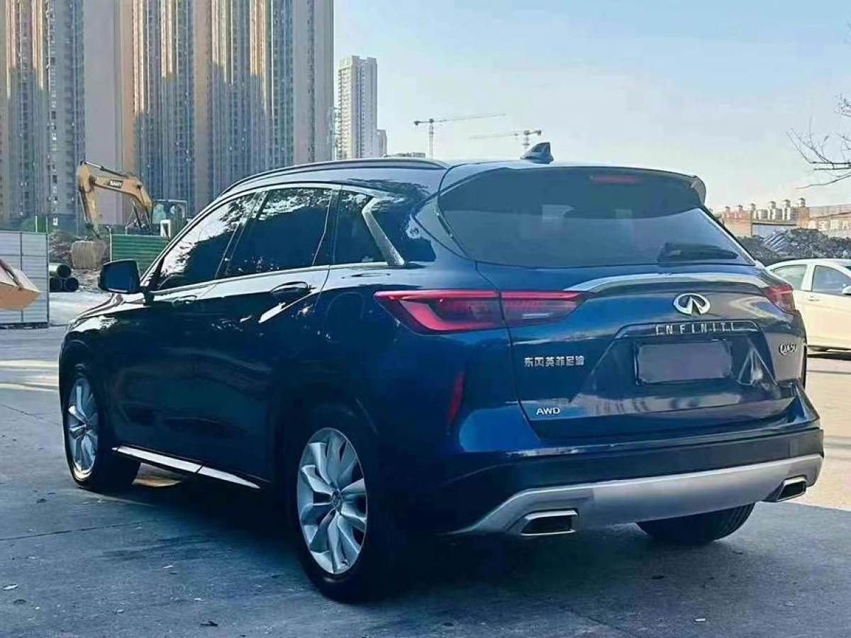 英菲尼迪 QX50  2018款 2.0T 四驅(qū)菁英版圖片