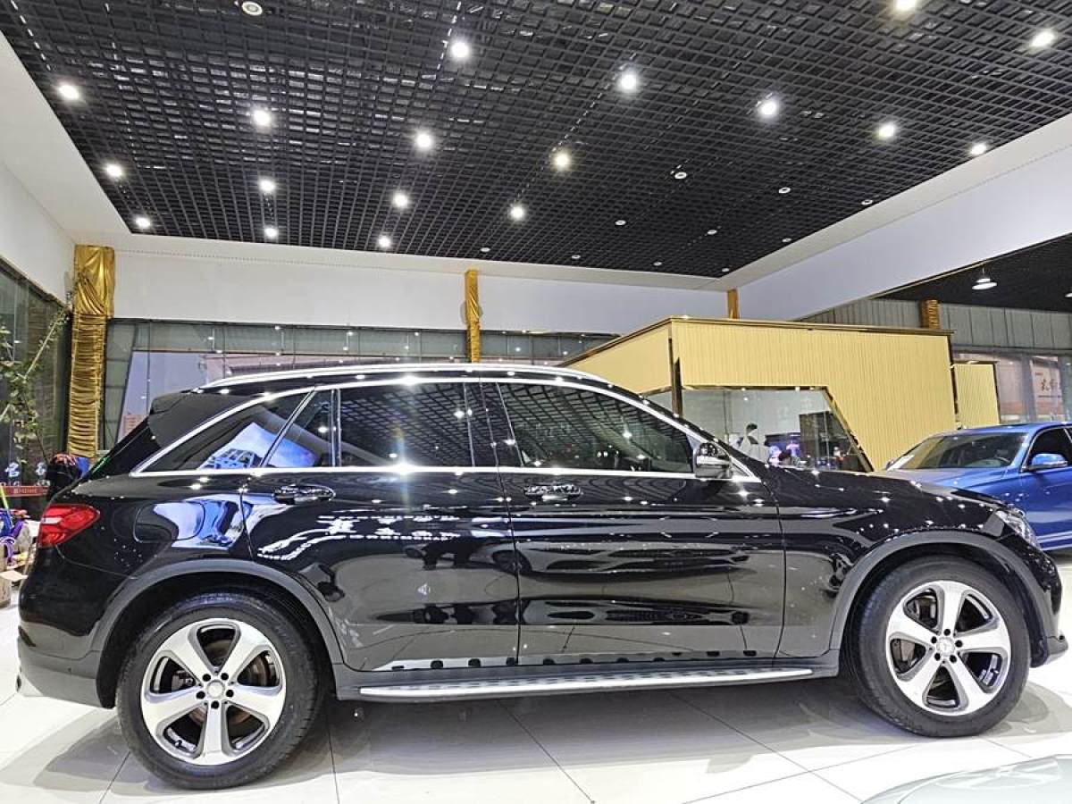 奔馳 奔馳GLC  2016款 GLC 300 4MATIC 動(dòng)感型圖片