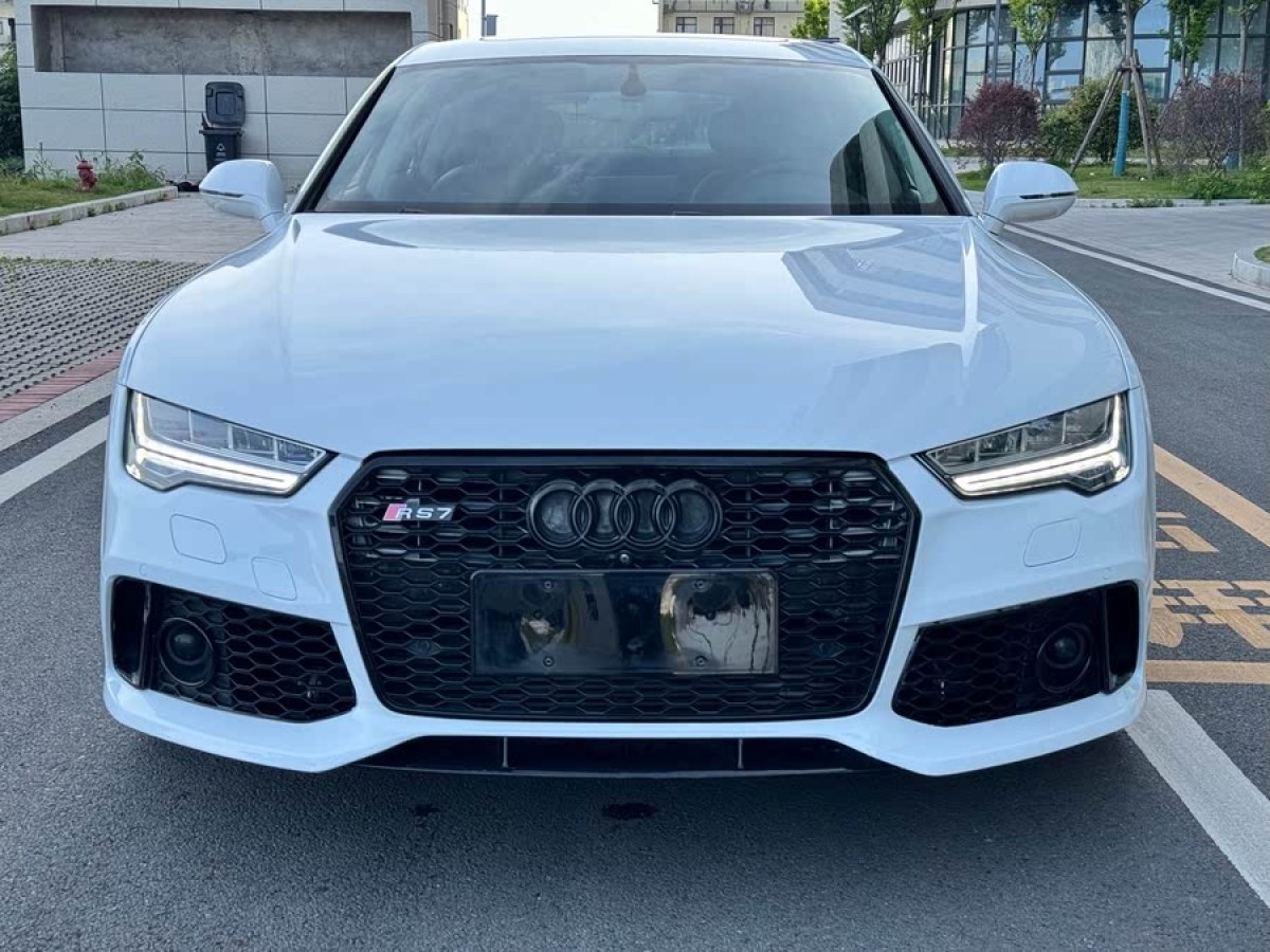 奧迪 奧迪A7  2017款 40 TFSI 進(jìn)取型圖片