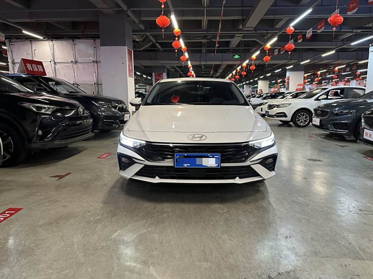 現(xiàn)代 伊蘭特  2023款 1.5L CVT GLX精英版圖片