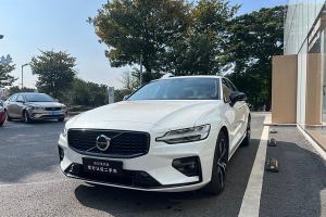 S60L 沃尔沃 B5 智雅运动版