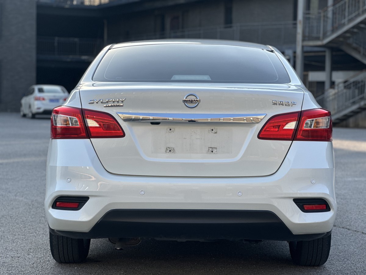 日產(chǎn) 軒逸  2021款 經(jīng)典 1.6XL CVT豪華版圖片