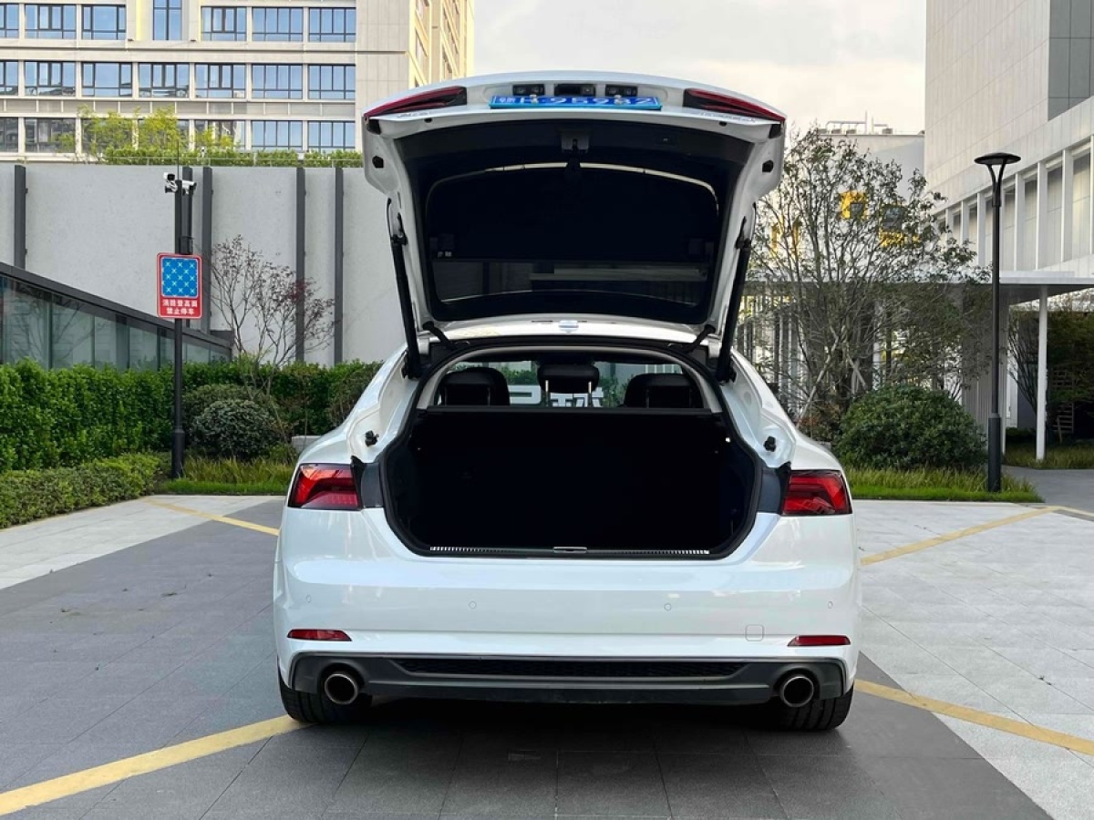 奧迪 奧迪A5  2019款 Sportback 40 TFSI 時尚型圖片