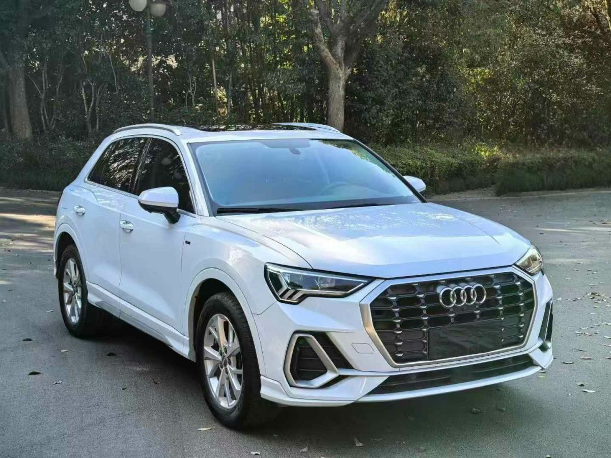 2020年1月奧迪 奧迪Q3  2020款 35 TFSI 時(shí)尚動(dòng)感型