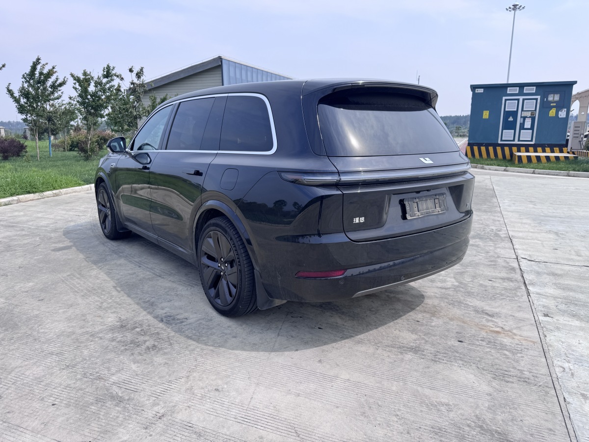 理想 理想L9  2022款 L9 Max版圖片