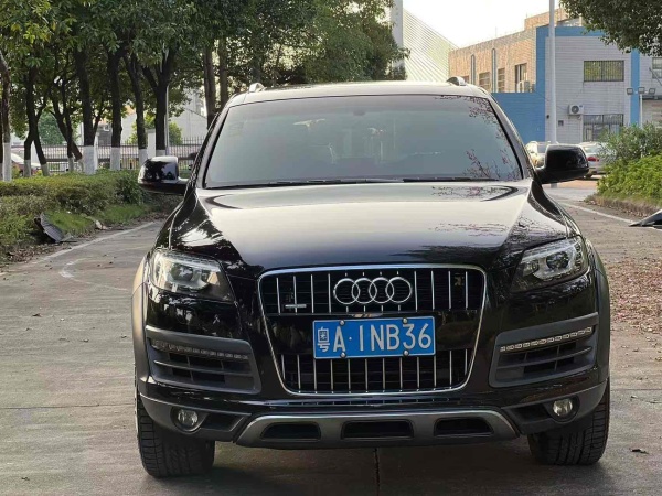 奥迪 奥迪Q7  2014款 40 TFSI 越野型