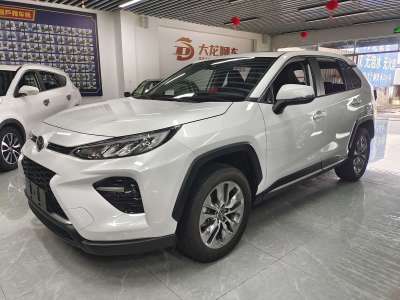 2023年10月 丰田 威兰达 2.0L CVT两驱都市版图片