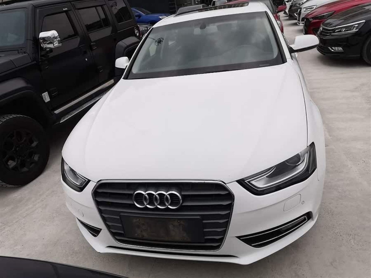 奧迪 奧迪A4L  2015款 35 TFSI 自動(dòng)舒適型圖片