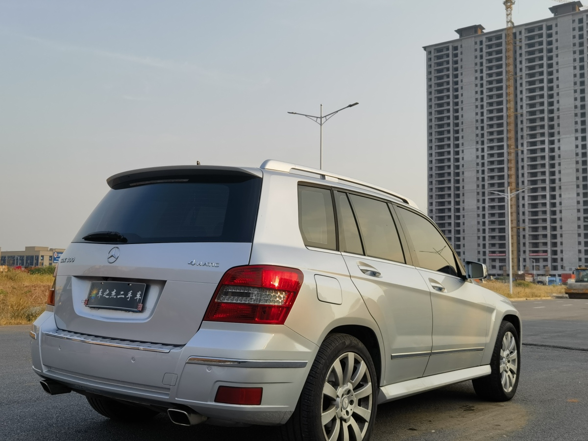 2010年8月奔馳 奔馳GLK級(jí)  2008款 GLK 300 4MATIC 豪華型