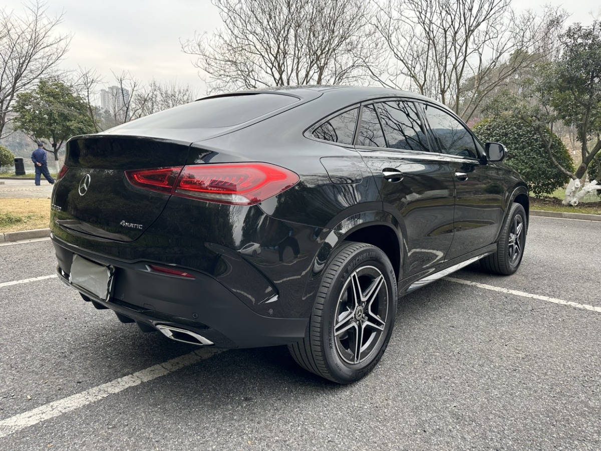 奔馳 奔馳GLE轎跑  2023款 GLE 450 4MATIC 轎跑SUV 時(shí)尚型圖片