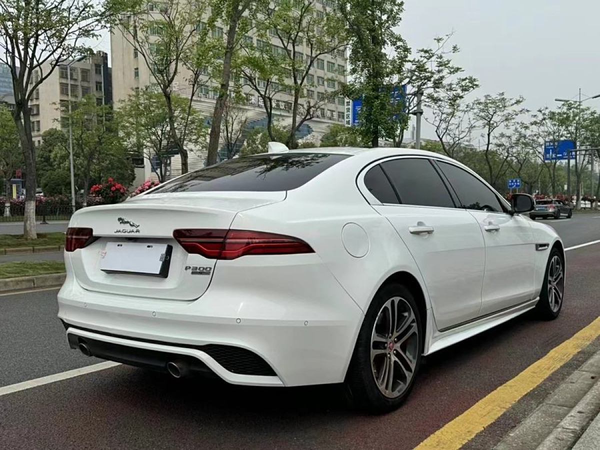 捷豹 XEL  2020款 2.0T 200PS R-DYNAMIC S進(jìn)取運(yùn)動(dòng)版圖片