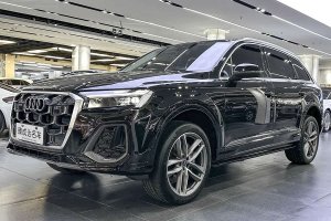 奧迪Q7 奧迪 45 TFSI quattro S line運動型