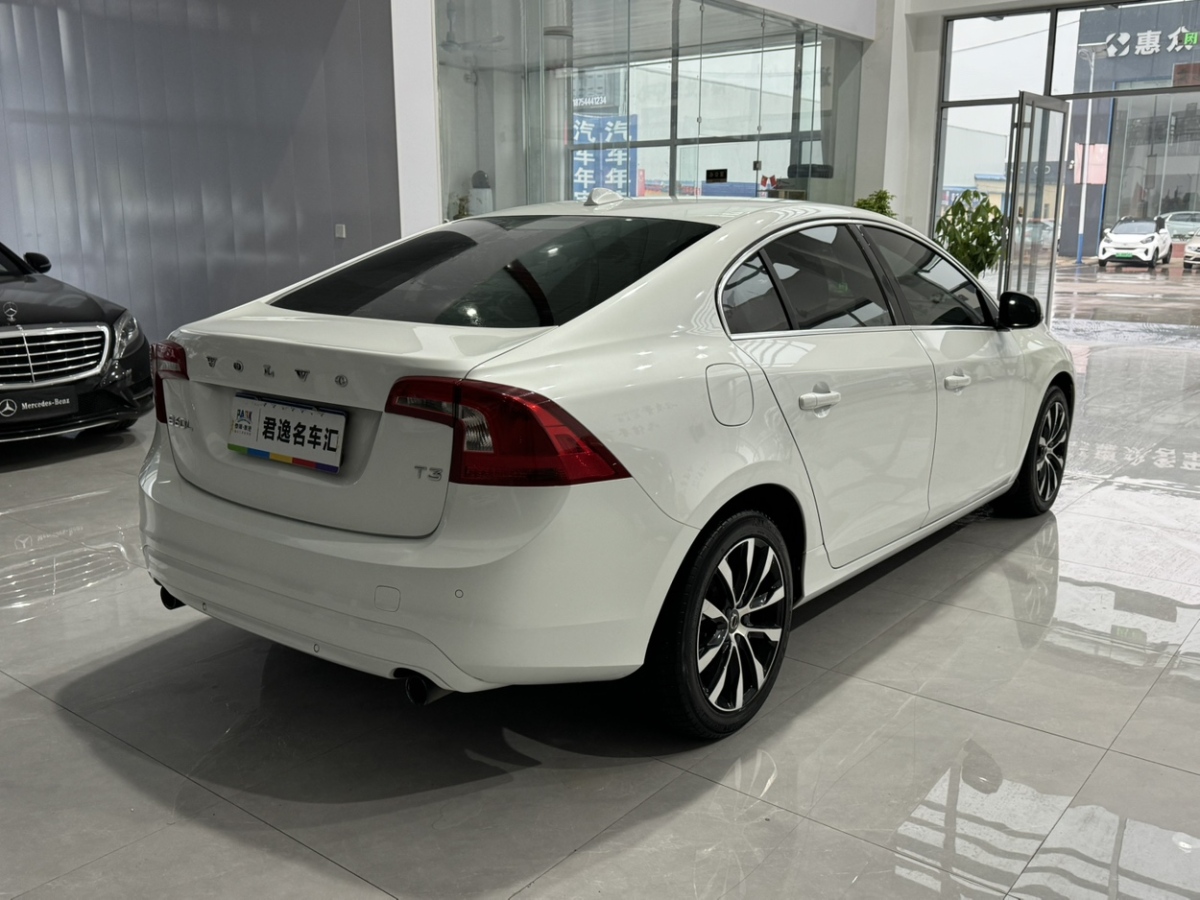 沃爾沃 S60L  2019款 T3 智進版圖片