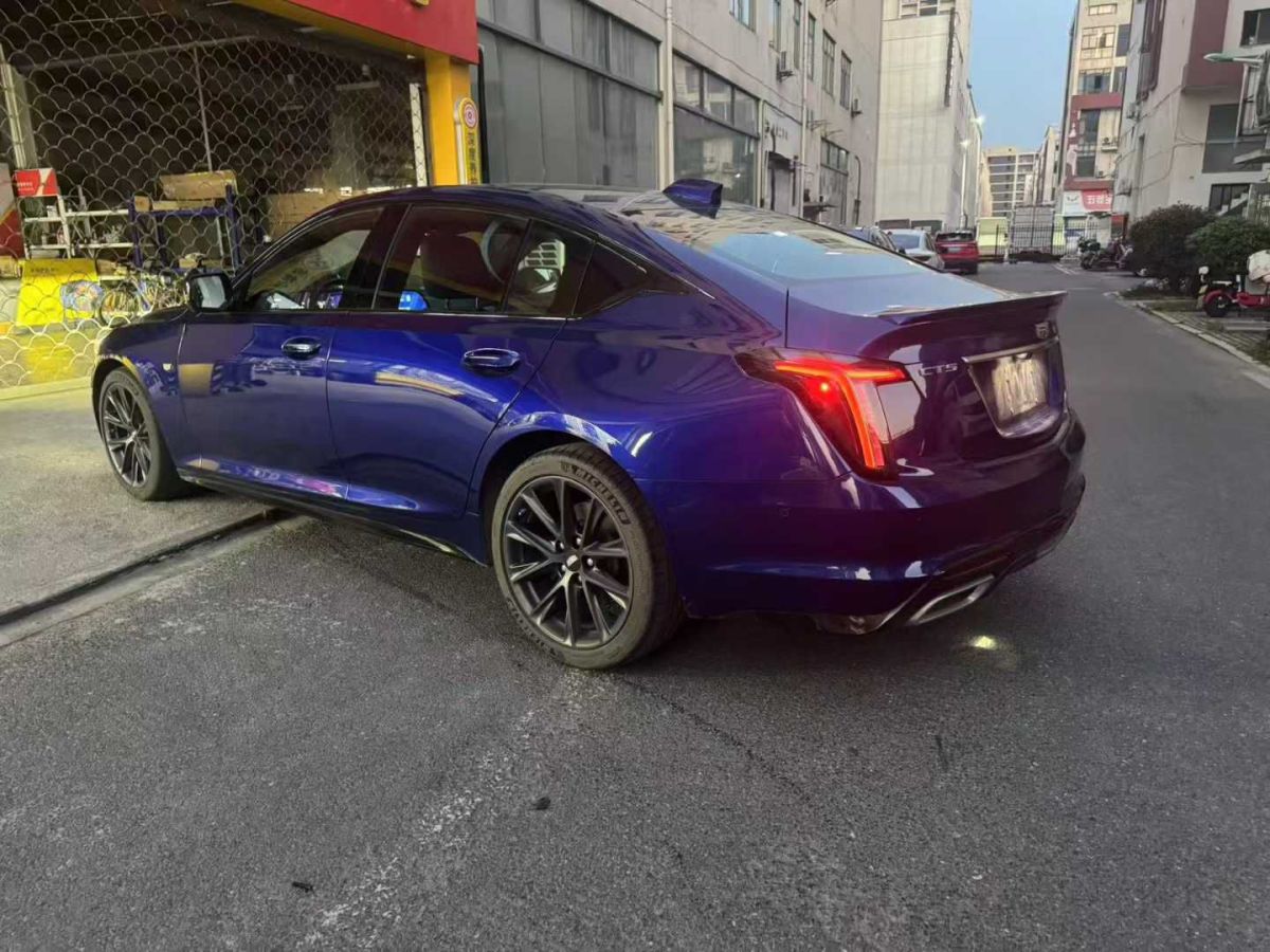 凱迪拉克 XT5  2024款 2.0T 兩驅(qū)風(fēng)尚型圖片