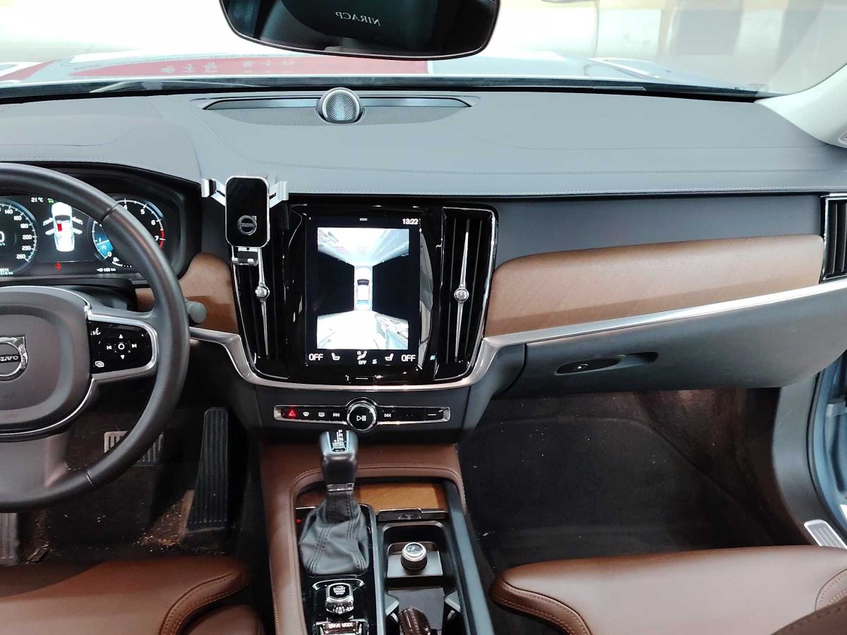 沃爾沃 S90  2019款 T4 智逸版圖片