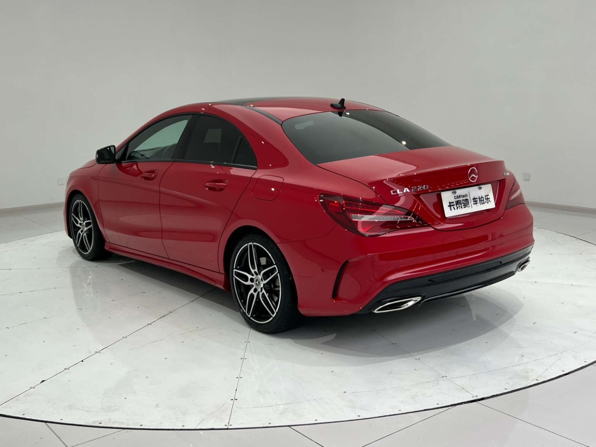 2017年07月奔馳 奔馳CLA級(jí)  2018款 CLA 220 4MATIC