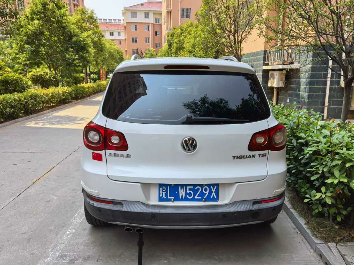 大眾 途觀  2013款 1.4TSI 手動(dòng)兩驅(qū)藍(lán)驅(qū)版圖片