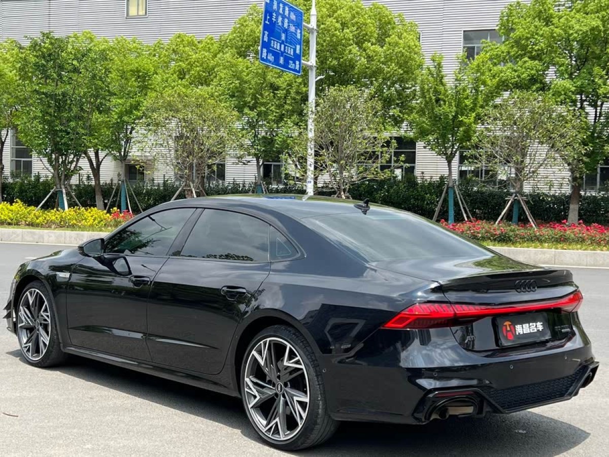 奧迪 奧迪A7L  2024款 45 TFSI quattro S-line 黑武士版圖片