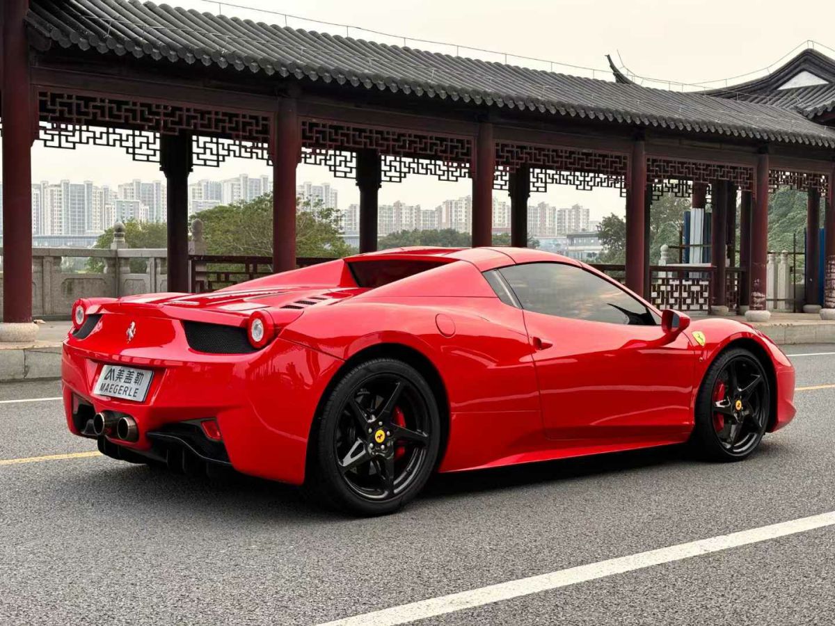 法拉利 458  2013款 4.5L Spider图片