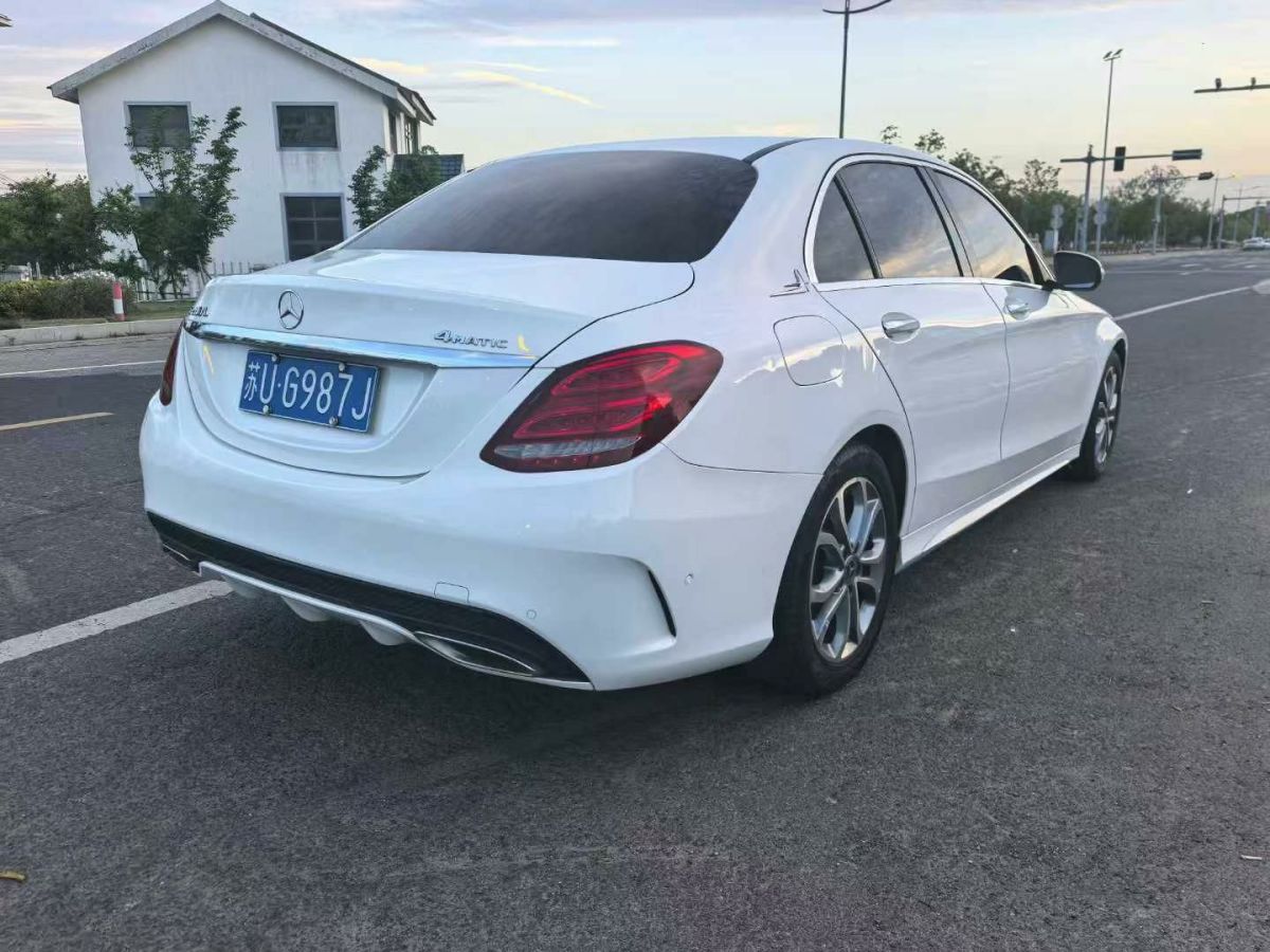 奔馳 奔馳C級(jí)  2017款 C 300 L圖片